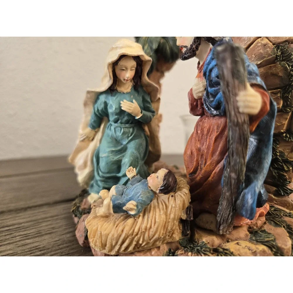 Nativity Holy Family Joseph Mary Baby Jesus Votive Candle Holder Christmas